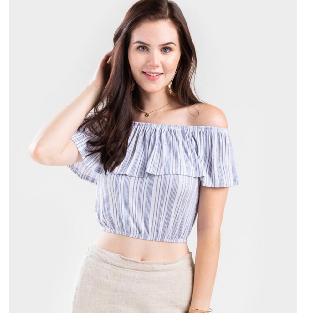 Really cute off the shoulder cropped ruffle top!